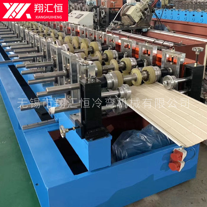 冷彎（wān）成型機