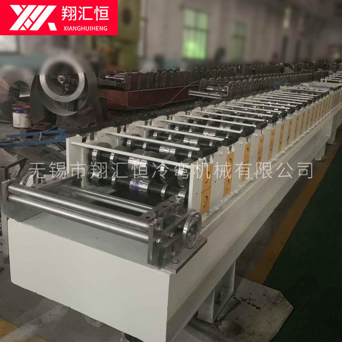 冷彎（wān）成（chéng）型機