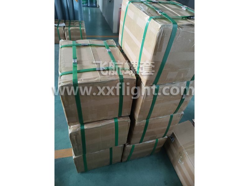 湖（hú）南（nán）某客戶10萬件螺套發（fā）貨